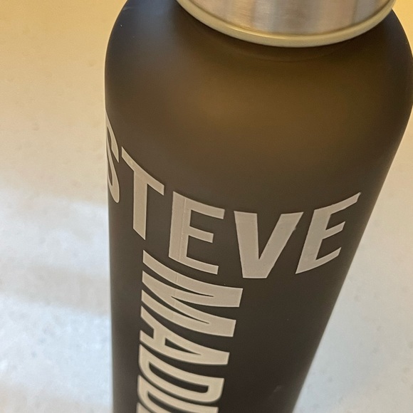 NWOT- Steve Madden Water Bottle - Picture 3 of 4